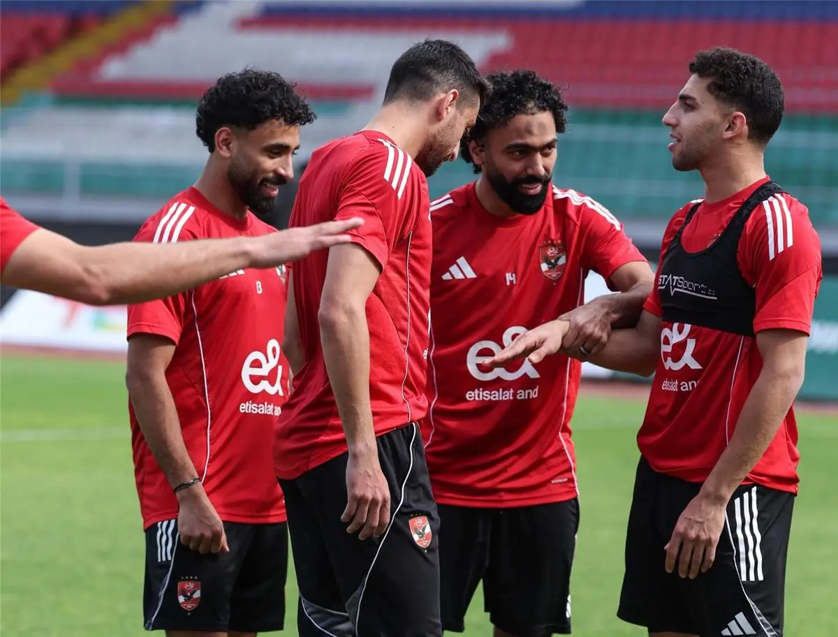 بدلاء الأهلي أمام يانج أفريكانز اليوم في دوري أبطال إفريقيا.. بن شرقي يُجاور الشحات
