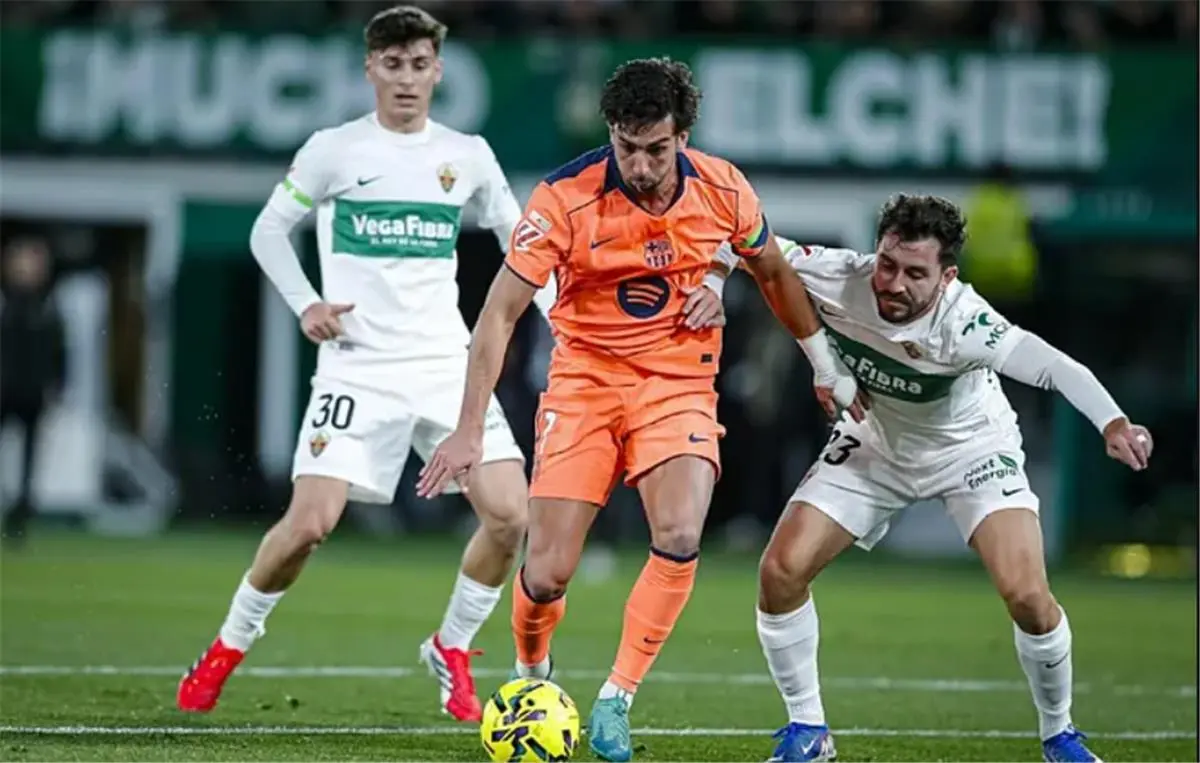 فيران توريس يسجل هدف برشلونة الثاني أمام إلتشي بعد مراوغة رائعة من دي يونج