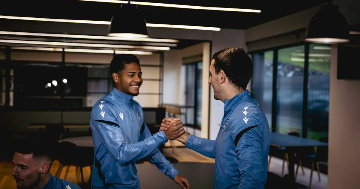 النصر السعودي يُعير ويسلي لريال سوسيداد.. فهل يرحل نهائياً؟