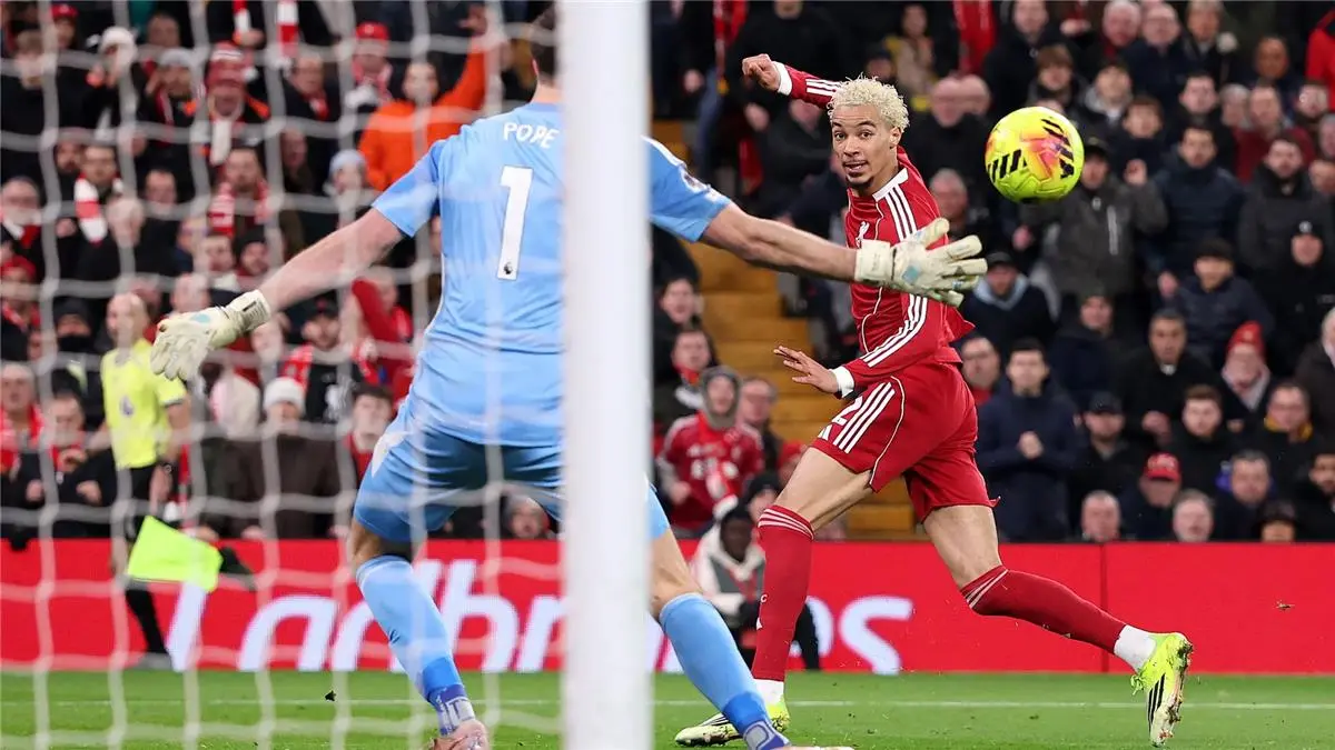 في دقيقتين.. إيكتيكي يسجل هدفين لـ ليفربول أمام نيوكاسل يونايتد