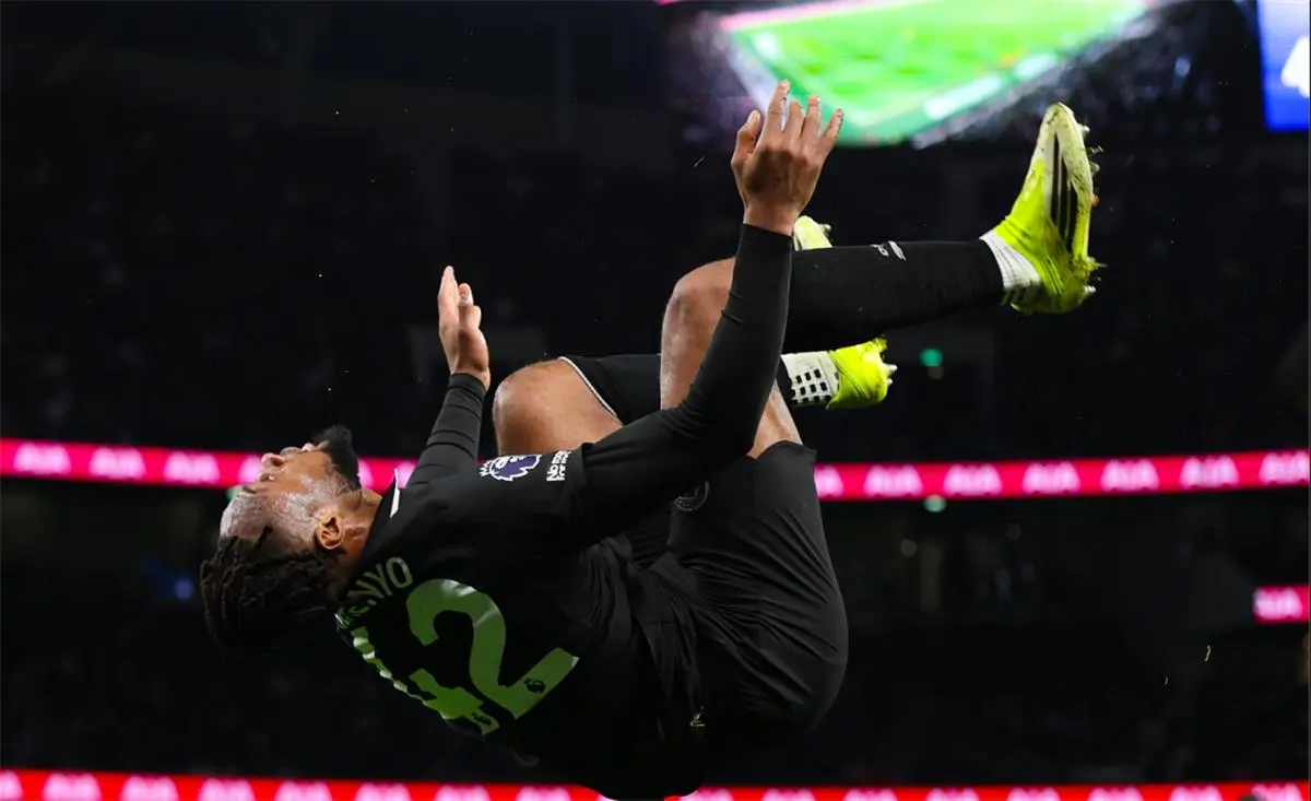 ترتيب هدافي الدوري الإنجليزي بعد هدف سيمينيو في مباراة مانشستر سيتي وتوتنهام