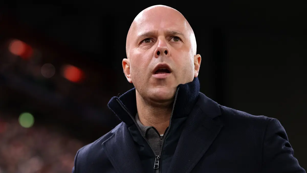 سلوت: أظهرنا معنى الضجيج.. ولا نحاول إضعاف ليفربول!