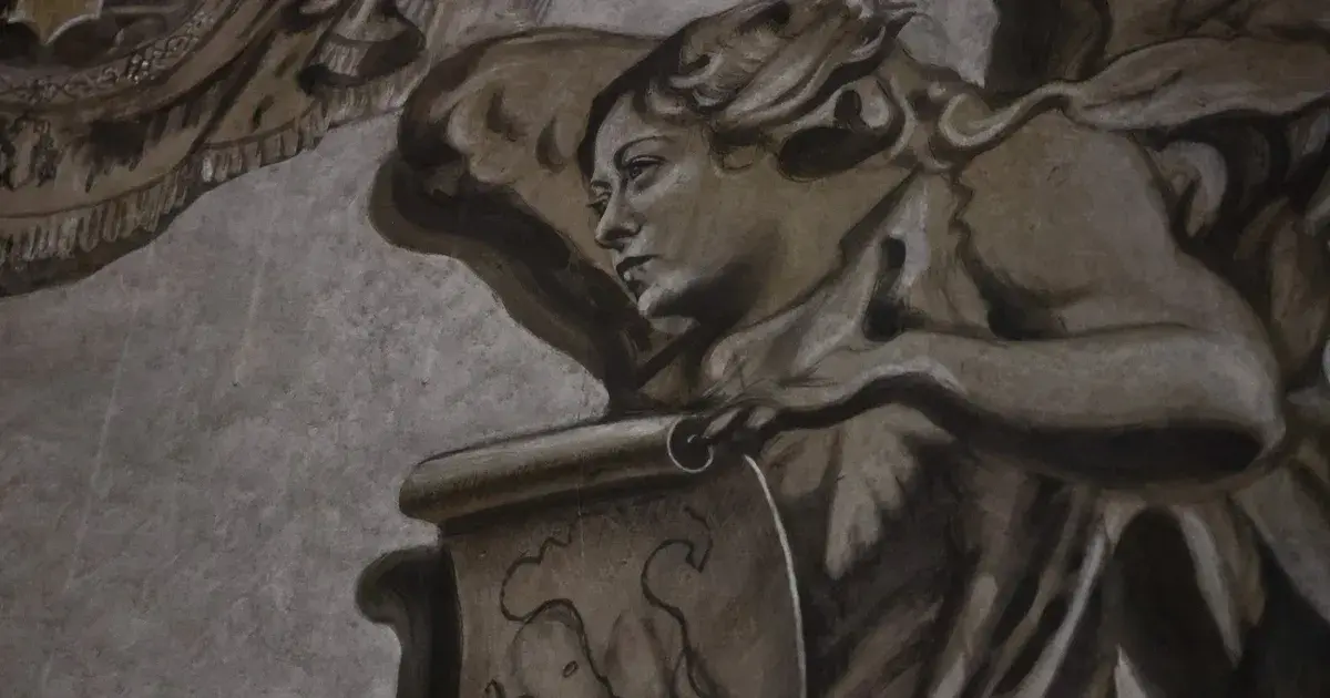 إيطاليا تحقق في ترميم لوحة لملاك بكنيسة ليشبه رئيسة الوزراء ميلوني