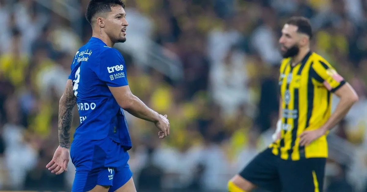 "على وشك الرحيل".. مستقبل بنزيما "الغاضب" على المحك فهل ينضم للهلال؟