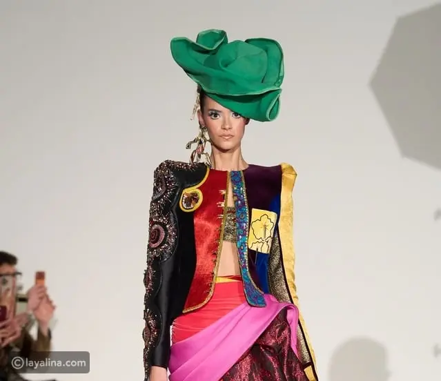 مجموعة Ronald Van Der Kemp كوتور ربيع 2026: عرض أزياء يدمج بين الموضة والفن الحيّ بفلسفة