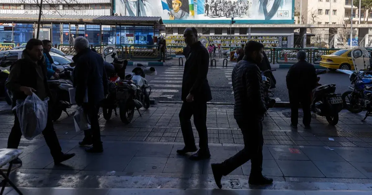 إيران تشترط مفاوضات نووية فقط.. وتحذيرات أميركية من "نفاد صبر ترمب"