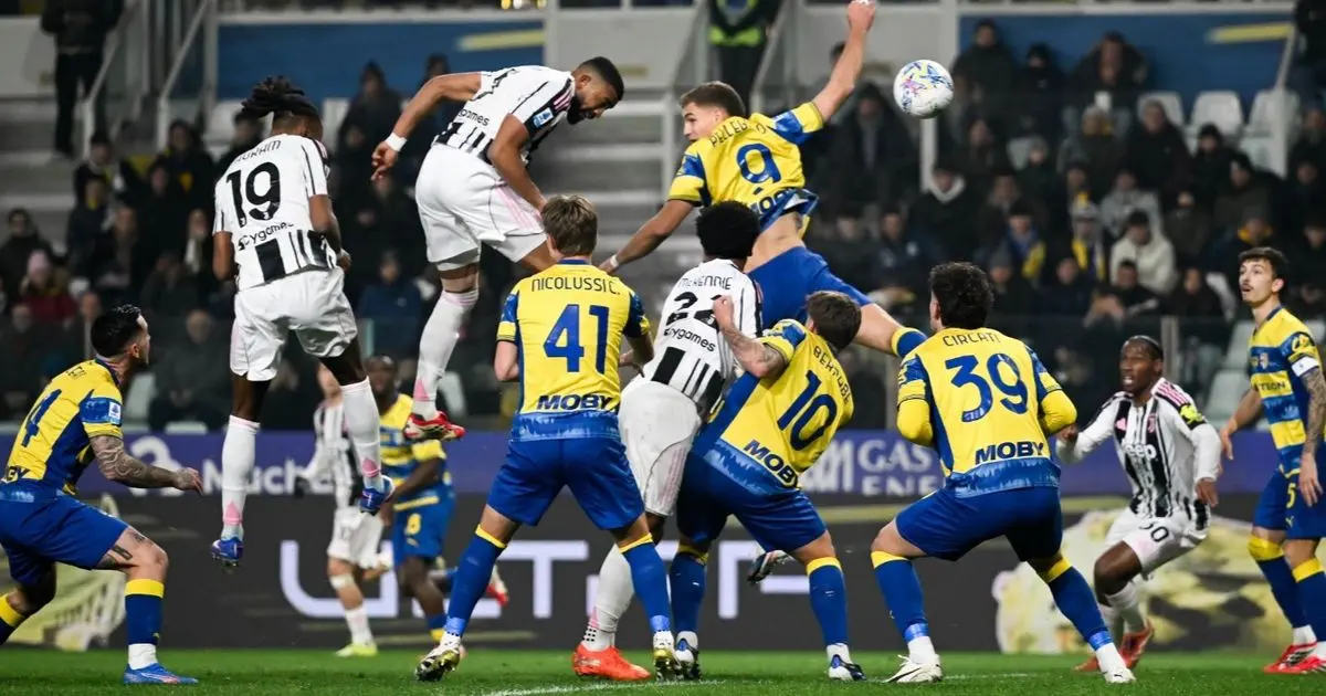 يوفنتوس يسحق بارما برباعية وينتظر هدية أودينيزي