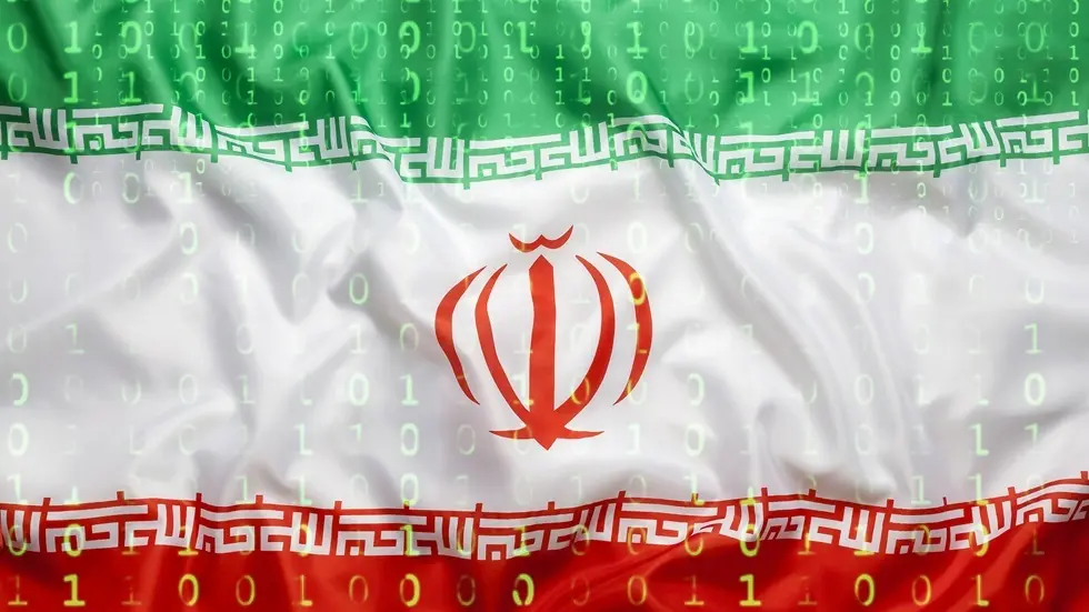 حريق جديد في بندر عباس والسلطات تؤكد أنه حادث عادي وتمت السيطرة عليه (فيديو)