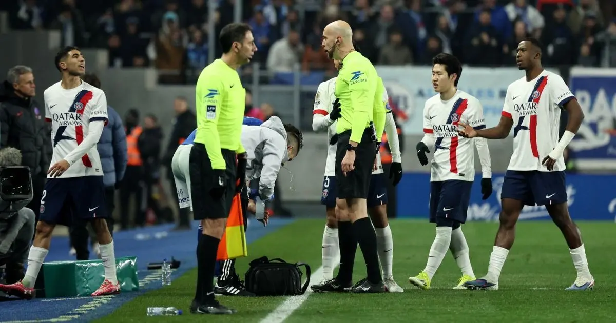 الأكثر طرداً؟.. رقم قياسي سلبي لأشرف حكيمي مع باريس سان جيرمان