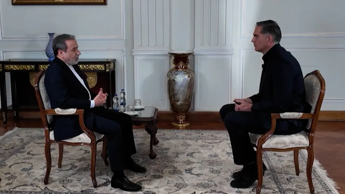 وزير خارجية إيران يتحدث عن المفاوضات مع ترامب "وما يقلقه"