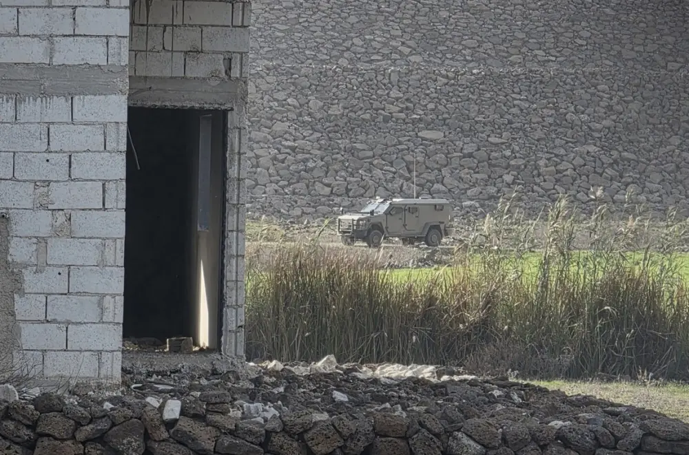 قوات الاحتلال تتوغل في ريف القنيطرة الجنوبي وتفتش عدداً من المنازل