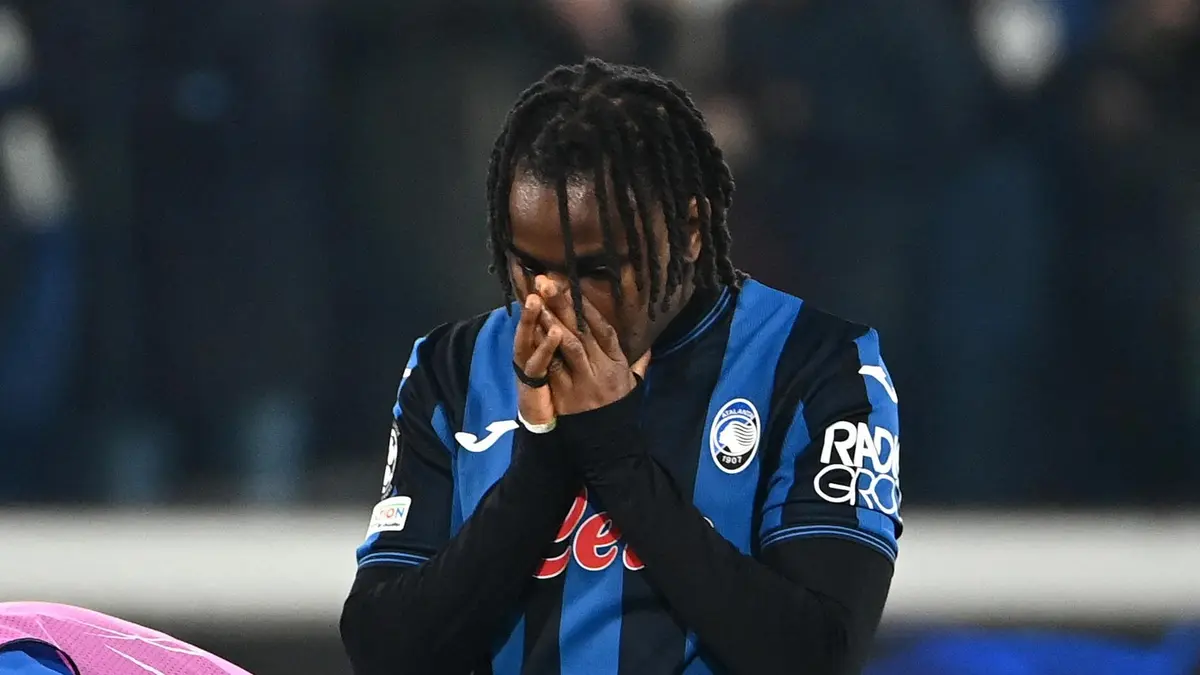 فيديو: لوكمان يهبط في مدريد.. أتلتيكو يستقبل النجم النيجيري