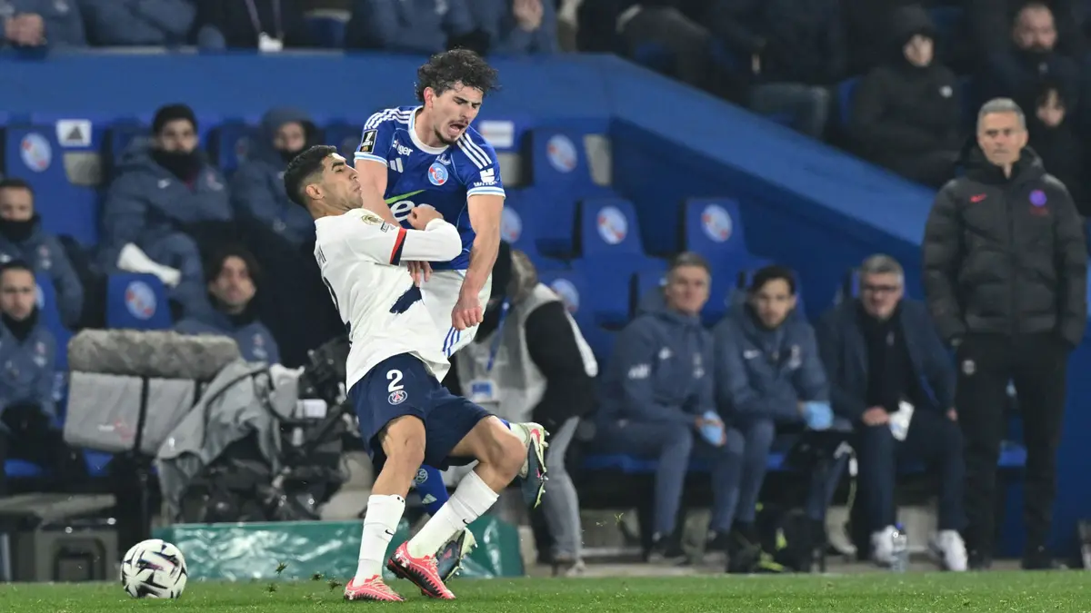 حكيمي يترك سان جيرمان في مأزق أمام ستراسبورج