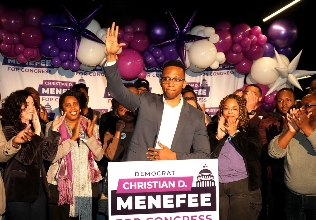 نصر ديمقراطي في تكساس يقرع جرس الإنذار للجمهوريين ويفتح جبهة جديدة أمام ترامب قبل انتخابات "التجديد"