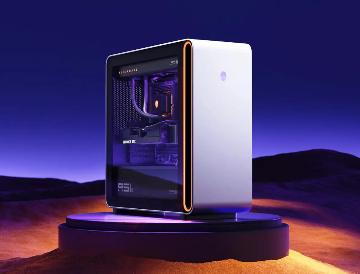 🚀💻 استعد للثورة في عالم الألعاب! Alienware Area-51 الآن بمعالج AMD Ryzen 9 9950X3D، 64GB RAM، 8TB SSD وRTX 5090! هل أنت جاهز لتجربة لا تُنسى؟ 🌌🔥 #Gaming #Alienware