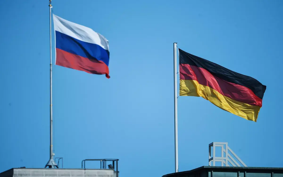 روسيا تحذر برلين من استخدام لغة الإنذارات: ألمانيا تتحرك بدافع هوس انتقامي على خلفية هزائم تاريخية