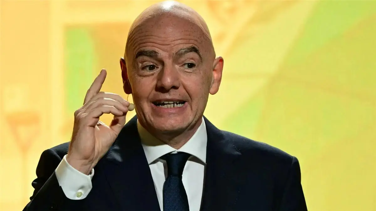 إنفانتينو يعتذر لجماهير إنجلترا بسبب تصريحاته: كانت مزحة