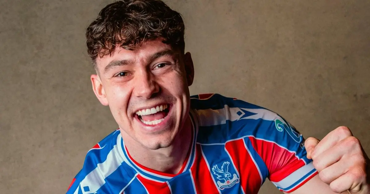 المهاجم النرويجي لارسن ينتقل إلى كريستال بالاس في صفقة قياسية