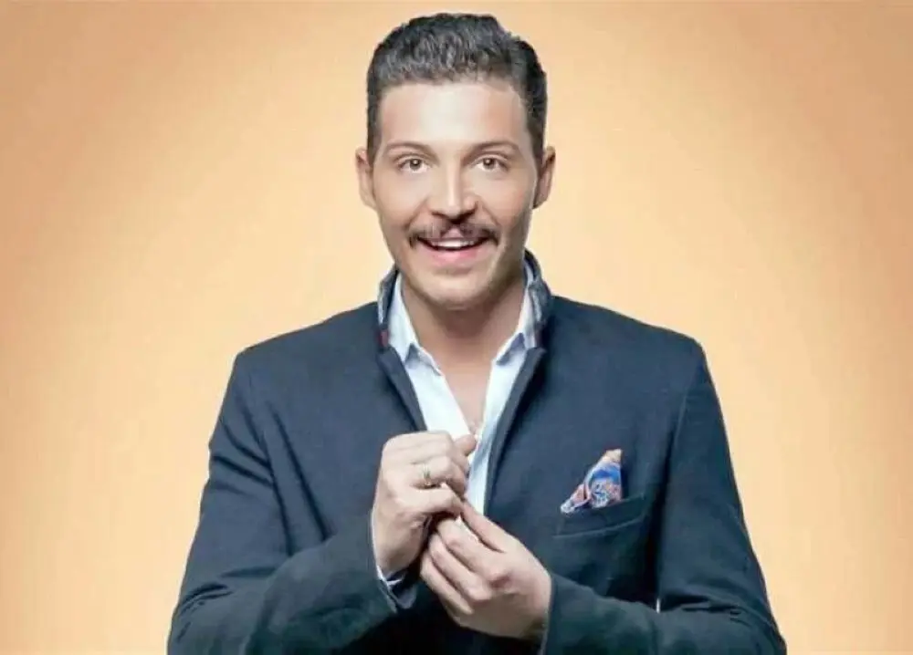 فنان مصري يواجه اتهامات جنسية خطيرة