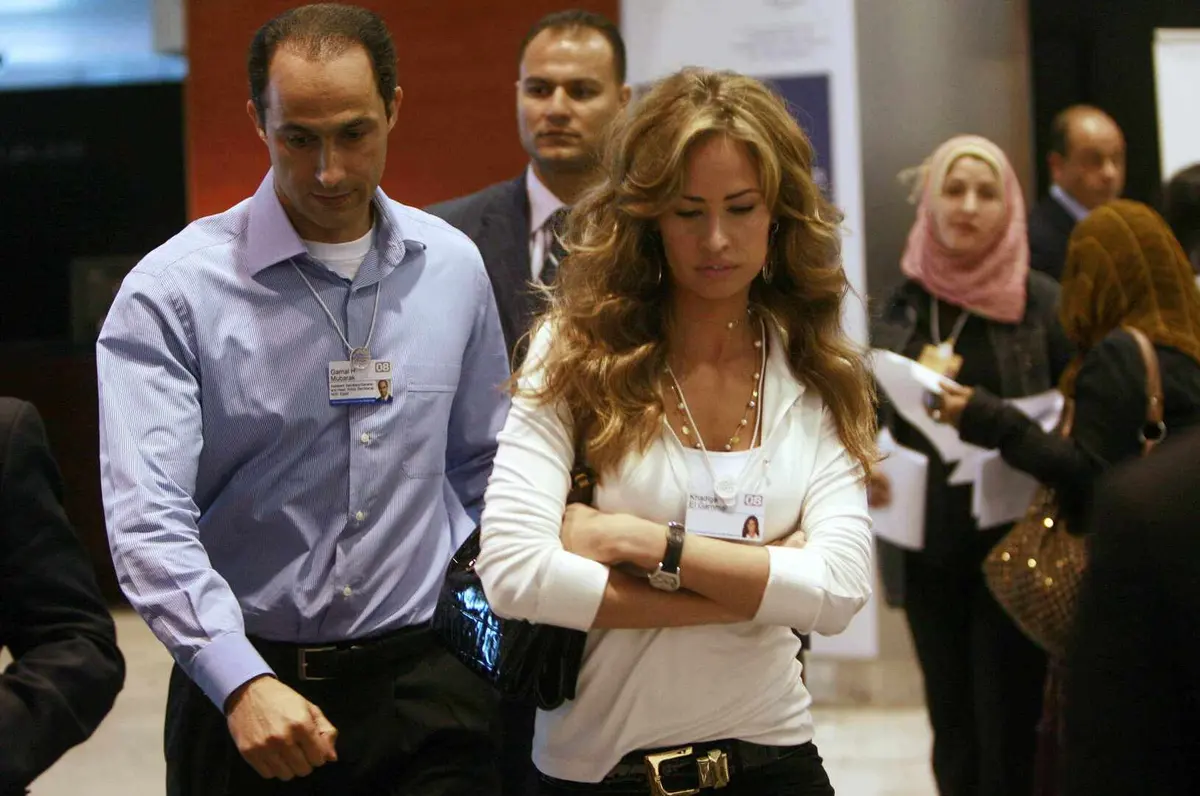مصر.. مواقع التواصل تتداول رسالة مزعومة من زوجة جمال مبارك للملياردير إبستين قبل افتضاح جرائمه