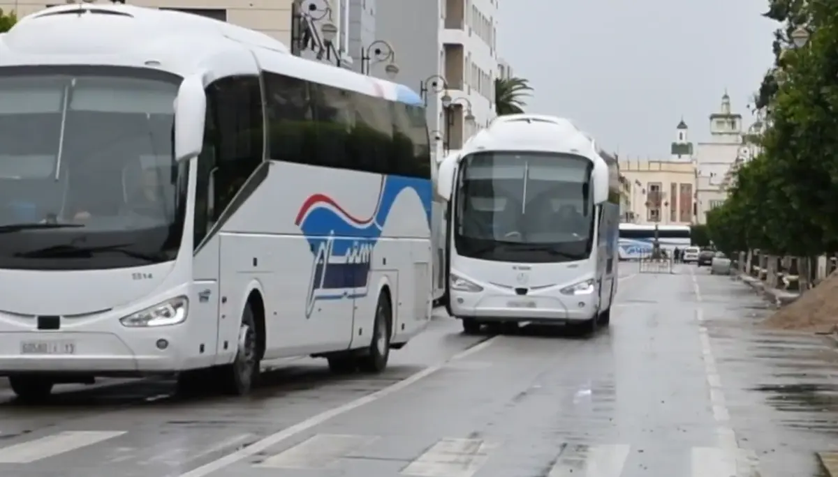 إجلاء أكثر من 50 ألف شخص بسبب خطر الفيضانات (فيديوهات)