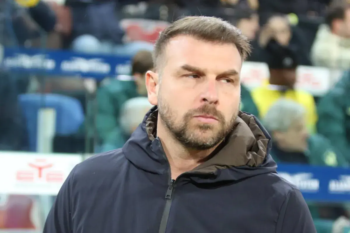 فيرونا يقيل مدربه زانيتي بسبب سوء النتائج