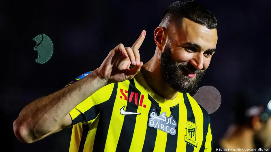 قادما من اتحاد جدة.. بنزيمة إلى الهلال السعودي