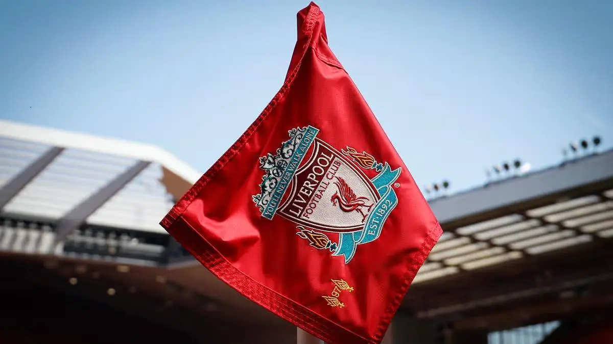 ليفربول يعلن قطع إعارة ثنائي الفريق في اليوم الأخير من الميركاتو