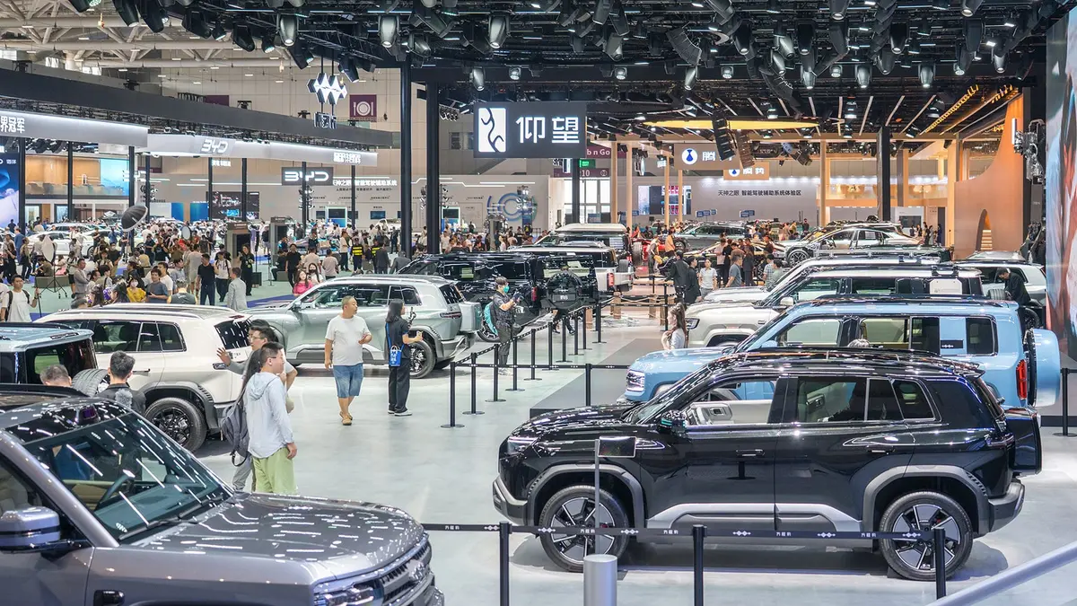 أسهم شركات السيارات الصينية تهوي.. وتستعد لعام صعب - الطاقة