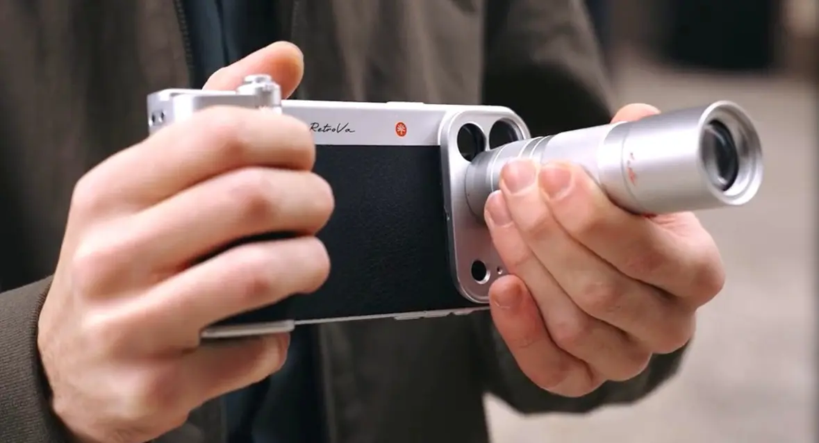 آيفون يتحول إلى كاميرا احترافية مع طقم تصوير جديد وعدسة Teleconverter لتكبير أقوى - التقنية بلا حدود