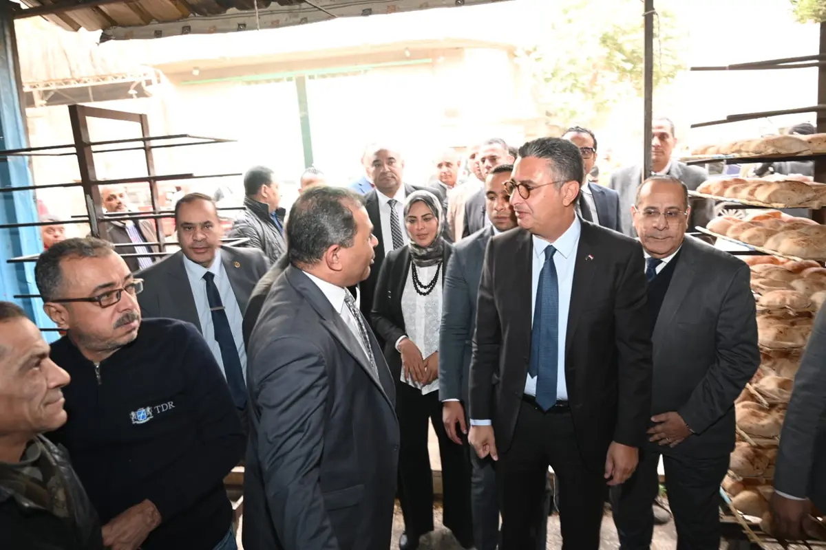 وزير التموين يجري جولة تفقدية موسعة بالقاهرة لمتابعة الأسواق والسلع التموينية - أموال الغد