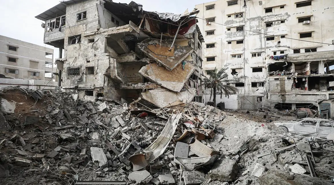 مقتل فلسطيني وإصابة آخرين برصاص الاحتلال شمال قطاع غزة