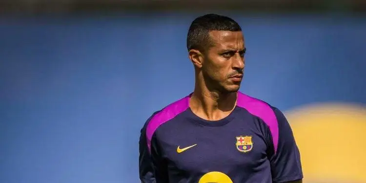 هل يخطط ألكانتارا لخلافة فليك في برشلونة؟