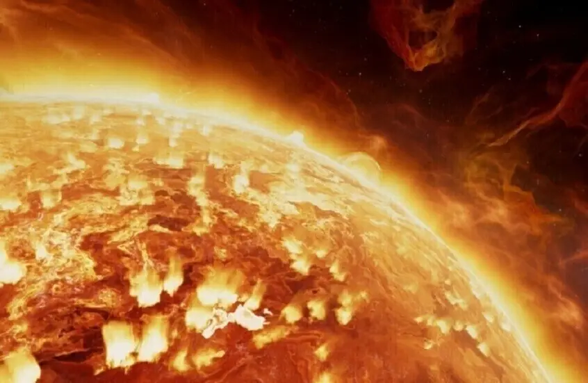 العلماء الروس يرصدون 3 توهجات من الفئة العليا على الشمس