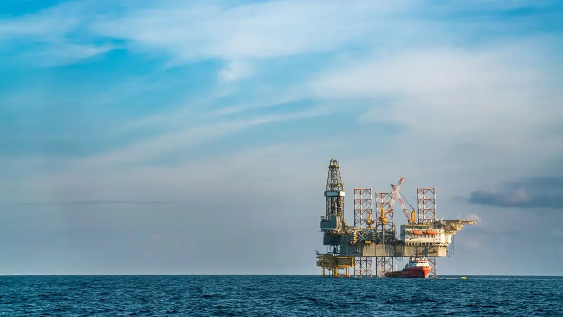 اتجاه لتفكيك 27 منصة بحرية في قطر.. ما السبب؟ - الطاقة