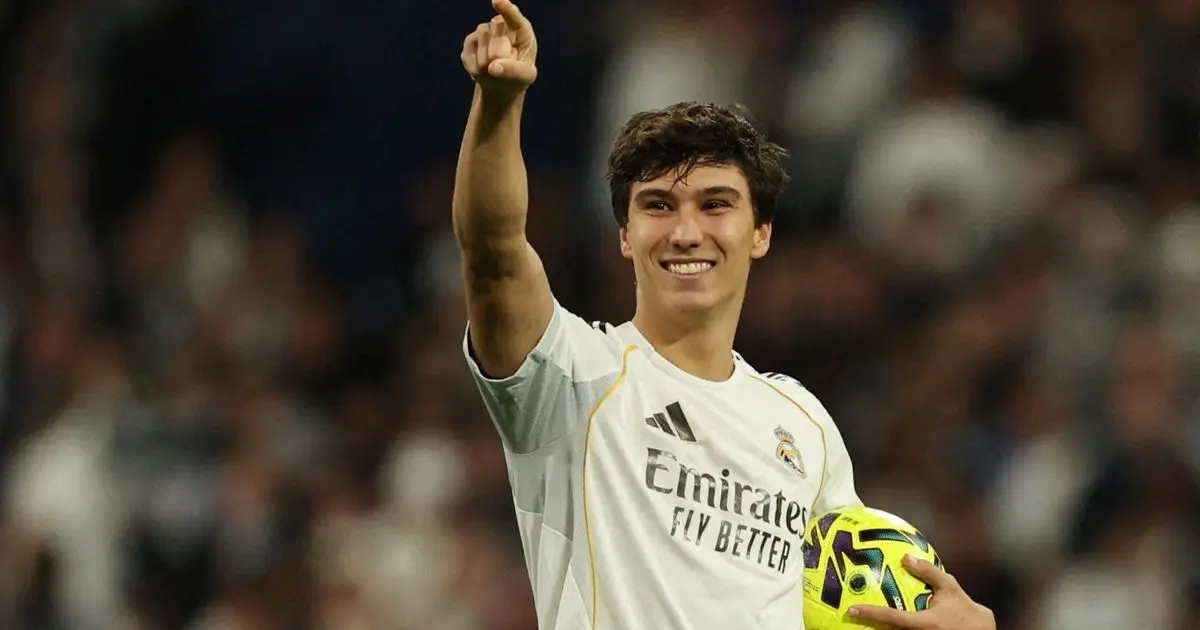 صراع ناري بين غونزالو غارسيا وإندريك في ريال مدريد