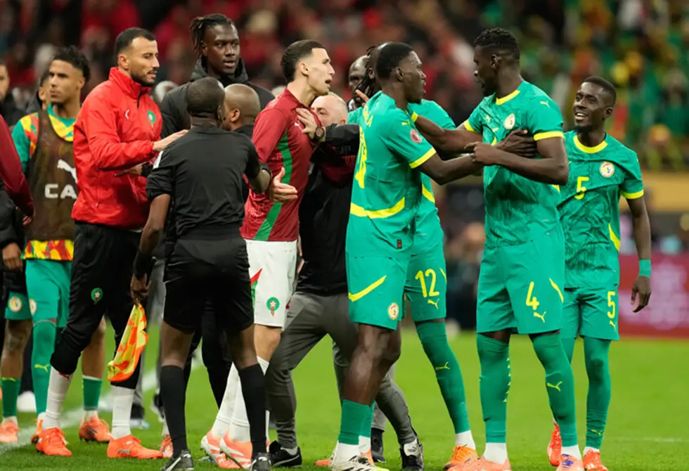 أول إجراء رسمي للاتحاد المغربي بعد عقوبات "الكاف" على خلفية نهائي كأس إفريقيا