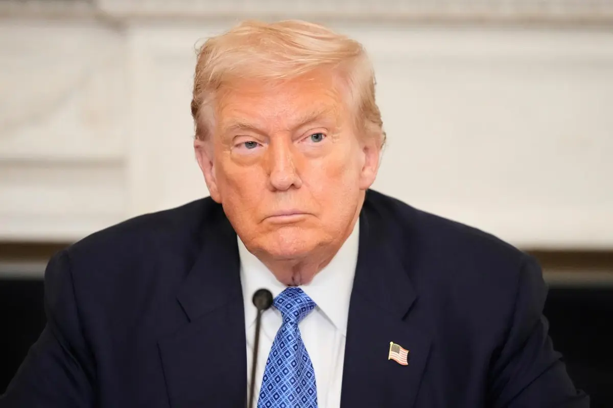 ترامب ينشر فيديو استهداف "داعش" في الصومال ويوجه رسالة إلى إلهان عمر