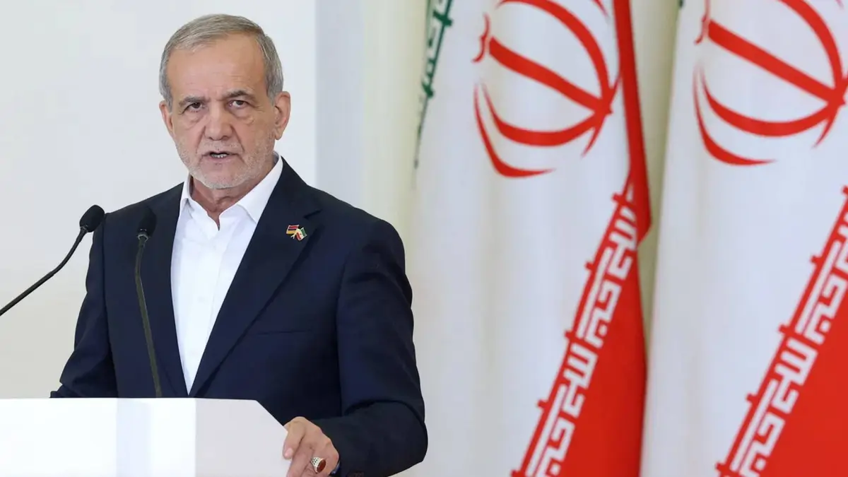 طهران تقبل "التحدي الدبلوماسي".. بزشكيان يوجه بمفاوضات "متوازنة" ولقاء حاسم في إسطنبول