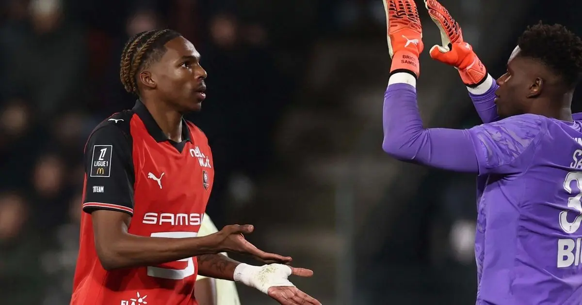 ليفربول يعزز دفاعه بـ"صفقة مؤجلة" من الدوري الفرنسي