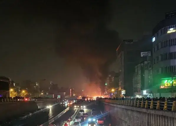 مخاوف إيرانية من ضربة أميركية تؤدي إلى تأجيج الاحتجاجات