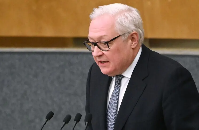 ريابكوف: اقترحنا الوساطة بين واشنطن وطهران لنزع فتيل المواجهة