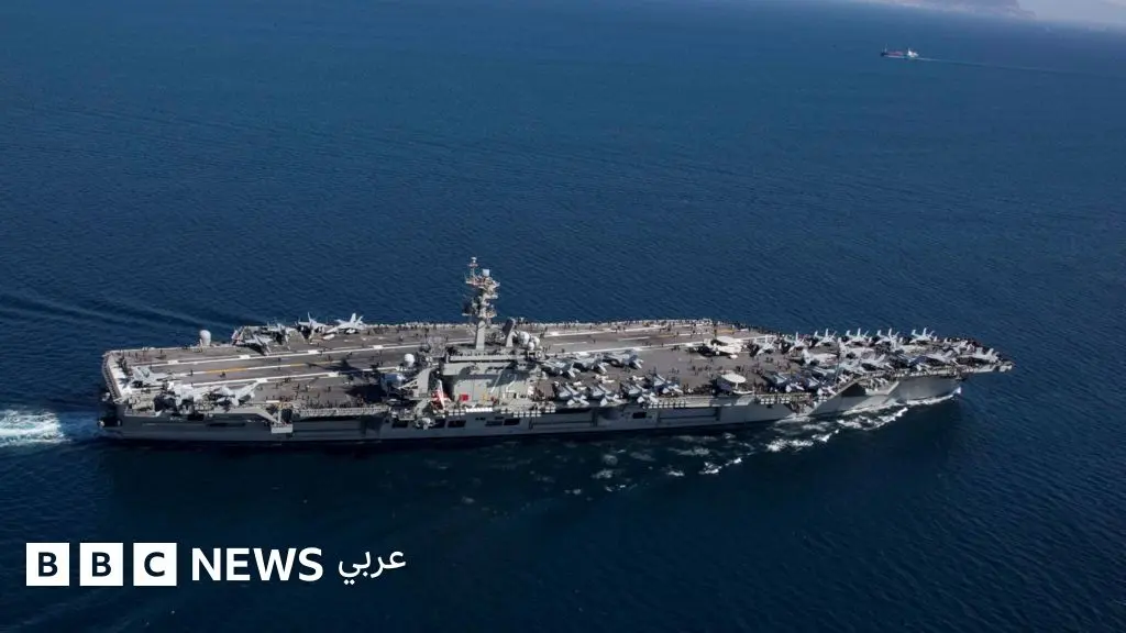 ترامب يقول إن الولايات المتحدة تتفاوض مع إيران "الآن"، والجيش الأمريكي "يُسقط" مسيرة إيرانية في بحر العرب - BBC News عربي