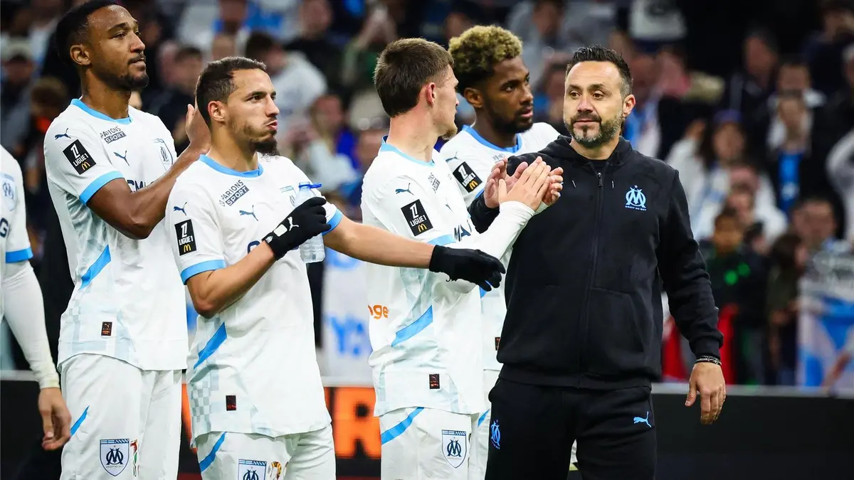 مارسيليا يخطف لاعبا جزائريا من أنجيه