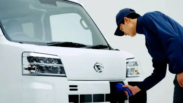 طرح أول شاحنة كهربائية من إنتاج العمالقة "تويوتا دايهاتسو سوزوكي"