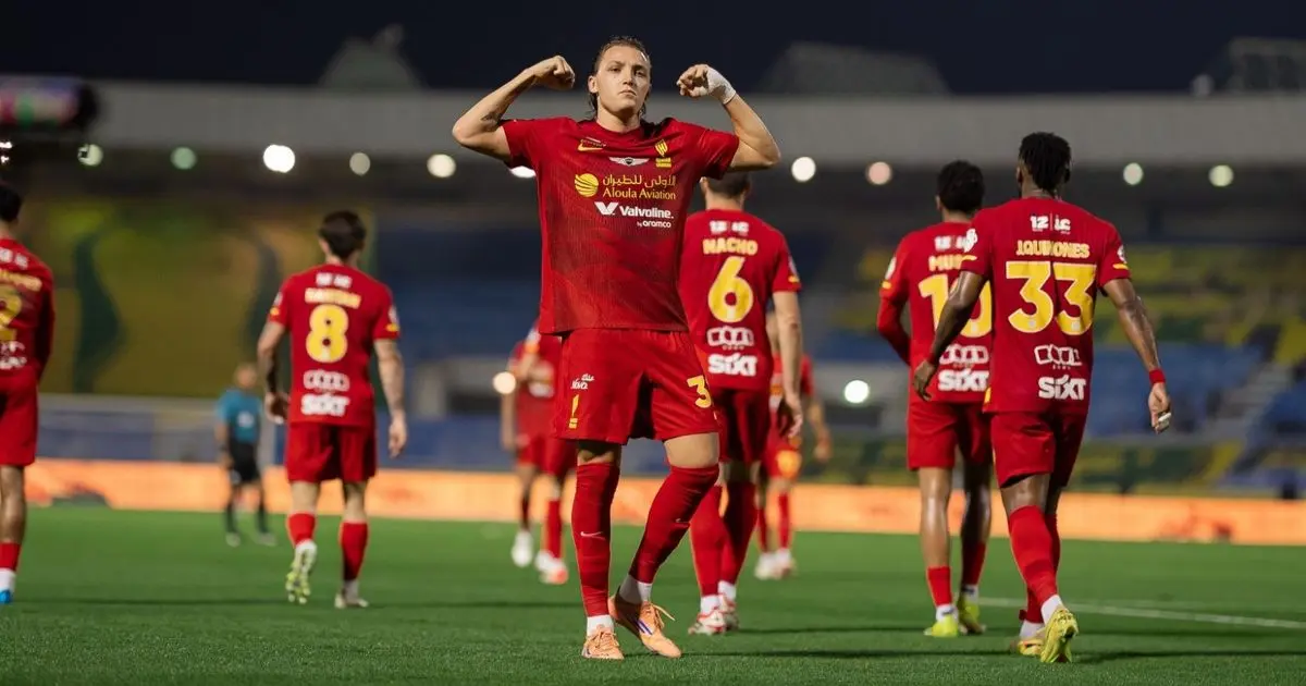 شاهد.. القادسية يهزم الخليج ويواصل ضغطه على فرق القمة بالدوري السعودي