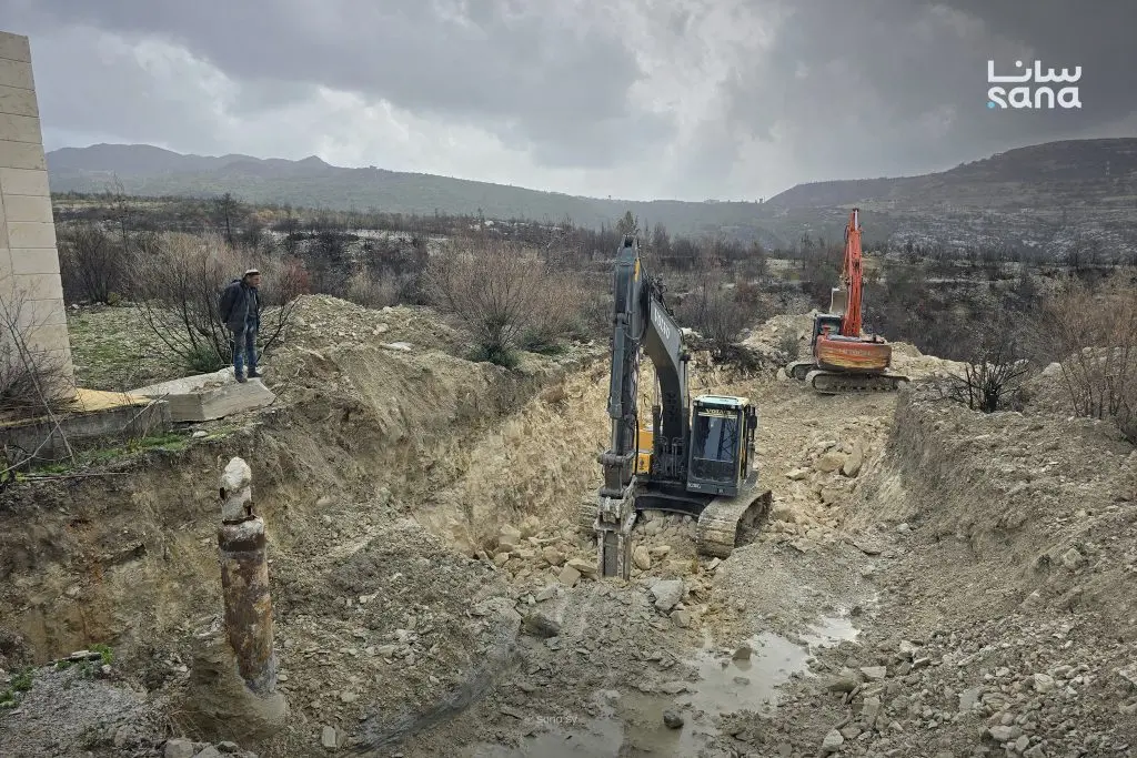 مياه اللاذقية تواصل تأهيل بئر وادي باصور لدعم عودة الأهالي وتحسين واقع الإمداد المائي
