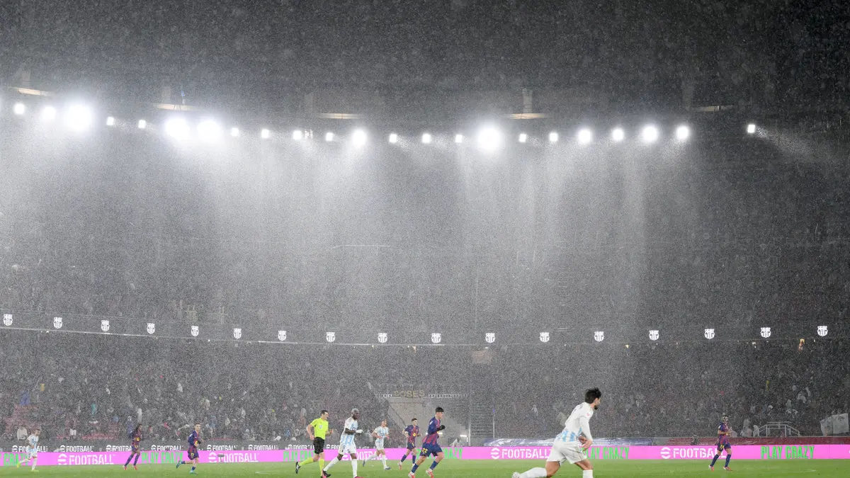 عمدة برشلونة: نهائي مونديال 2030 سيكون على "كامب نو"