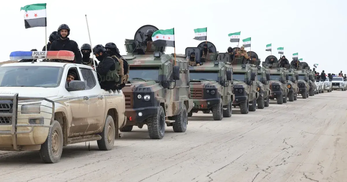 القوات السورية تواصل الانتشار في مناطق سيطرة قسد وتبدأ الدخول للقامشلي