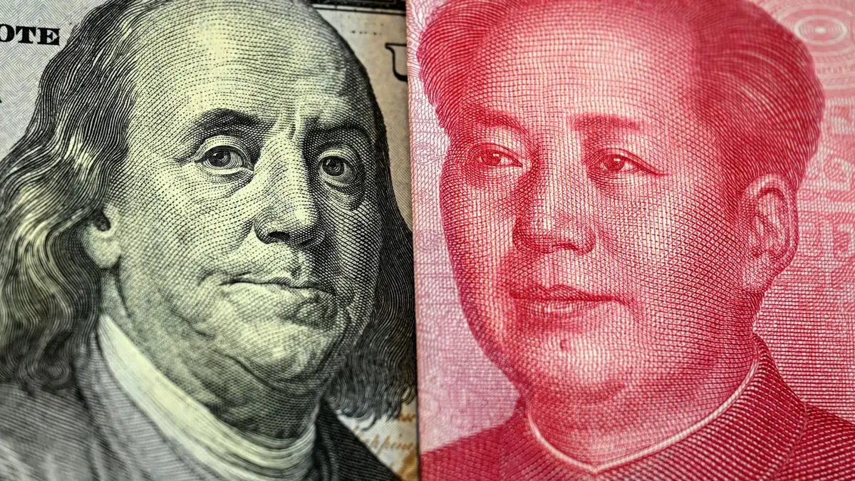 هل يصبح الرنمينبي الصيني بديلا للدولار الأمريكي؟ مراسلة CNN توضح